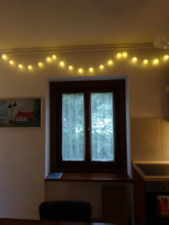 Laszlo Apartman Apartment Tihany Bagian luar foto